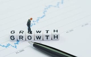 US Solar Market Growth Trends chart